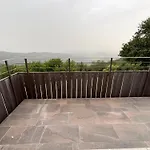 La Planina مزرعة للإقامة