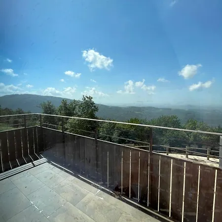 La Planina Farm stay *